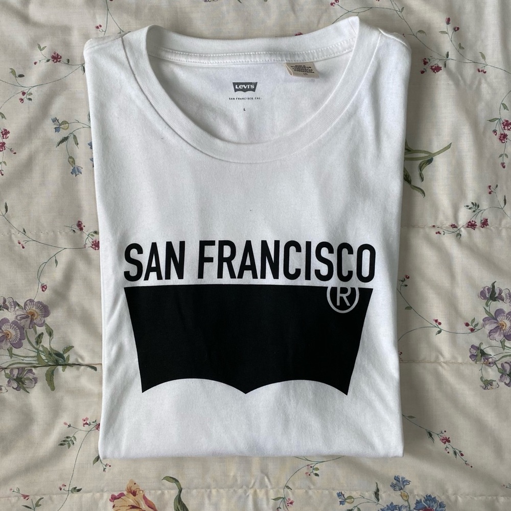 Levi’s San Francisco Tee
